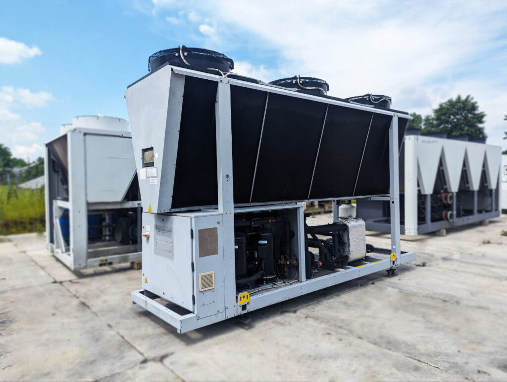 CHILLER/POMPA CIEPŁA Systemair Syscroll 137/145 kW