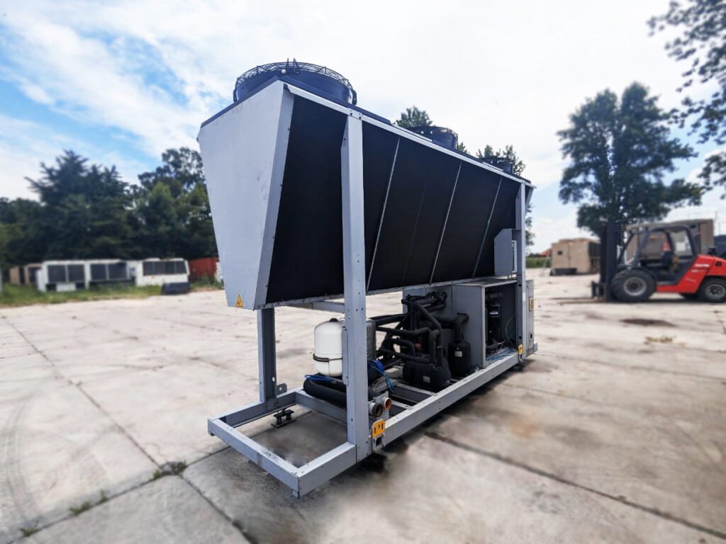 CHILLER/POMPA CIEPŁA Systemair Syscroll 137/145 kW