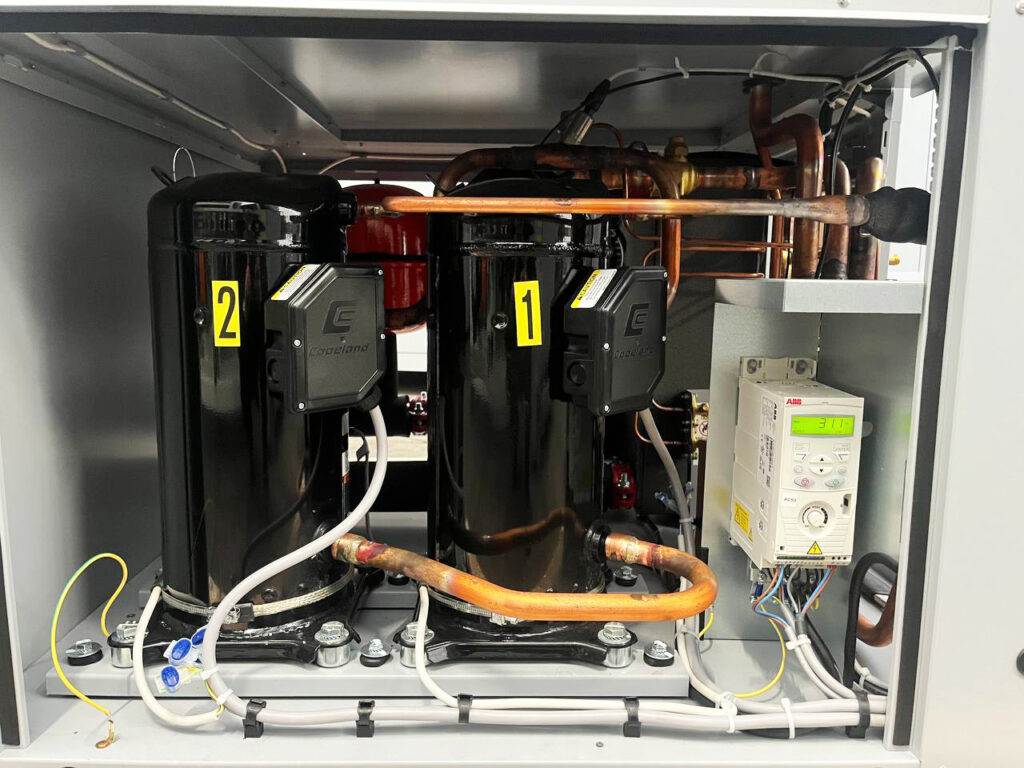 AIRCOOLED CHILLER/heat pump Systemair SYSAQUA 35B.H.1P 31,7/35,4 kW