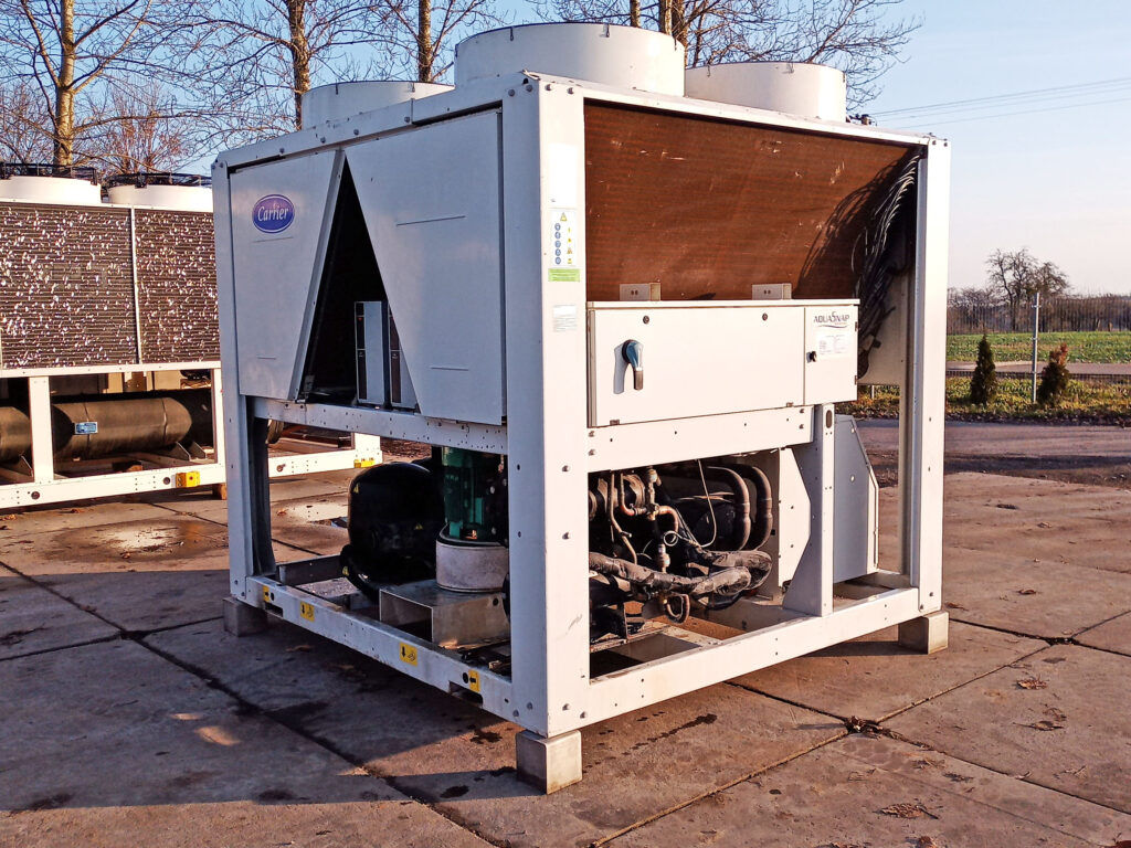 AIRCOOLED CHILLER/HEAT PUMP CARRIER 30RQ 243 KW