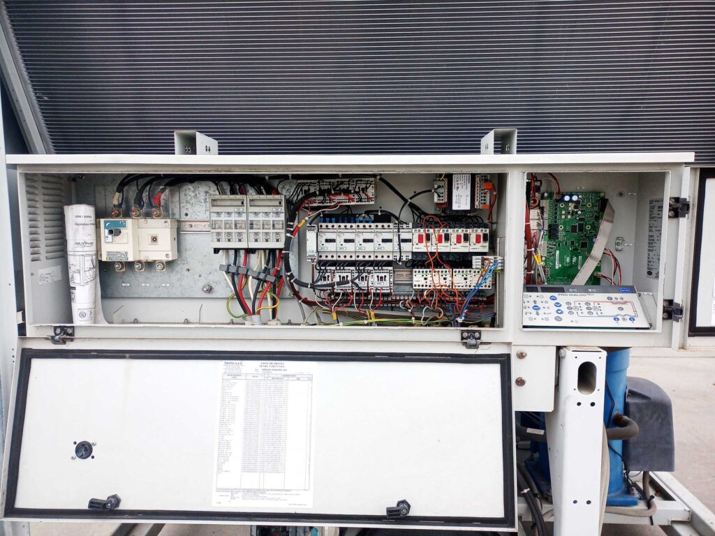 Aircooled Chiller Carrier 30RB 200 KW