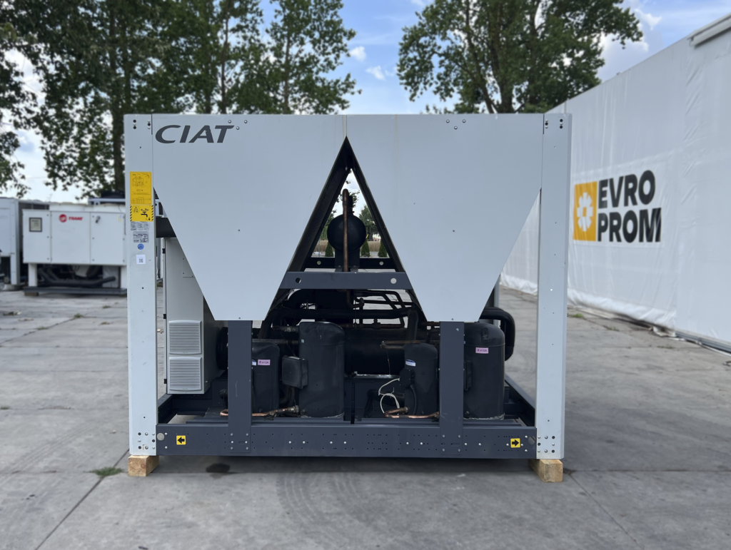 ЧИЛЛЕР Ciat LDM 900BV-STD R410A 246 кВт
