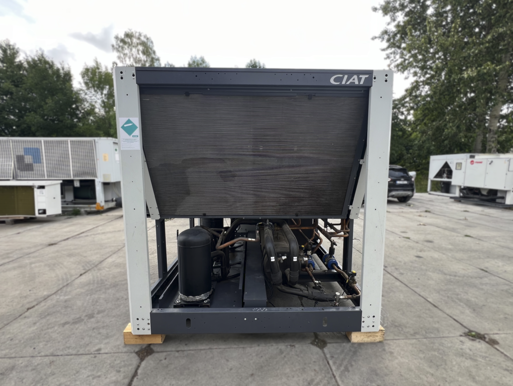 ЧИЛЛЕР Ciat LDM 900BV-STD R410A 246 кВт