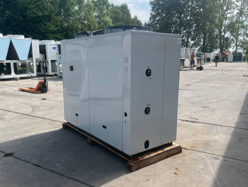 Чиллер/Тепловой насос EMICON PAE 361 KA 22 / 25 кВт