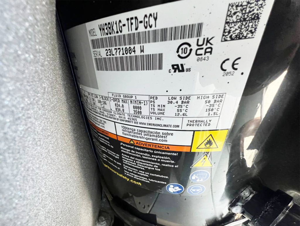 Чиллер/Тепловой насос EMICON PAE 881 KP 66 / 89 кВт