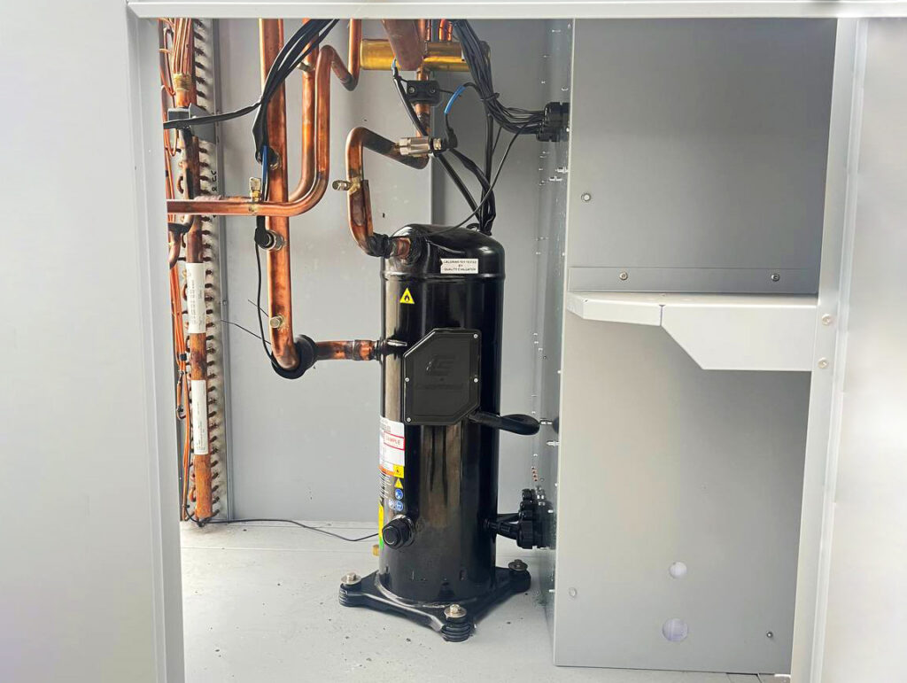AIRCOOLED CHILLER/heat pump Systemair SYSAQUA 50 HP INVERTER 49,8/53,4 kW