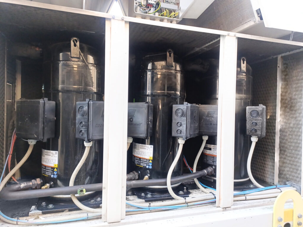 ЧИЛЛЕР/ТЕПЛОВОЙ НАСОС AERMEC NRB 3600 XHA 969kW / 1002kW