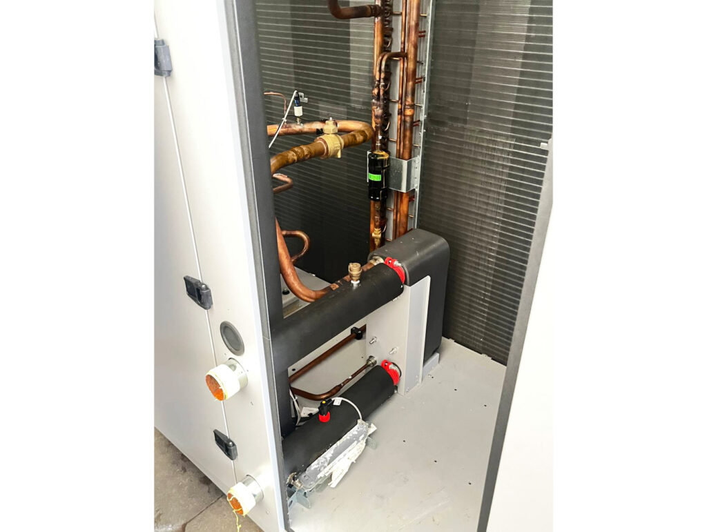 Чиллер Systemair SYSAQUA 100 L.R32 102,2 кВт