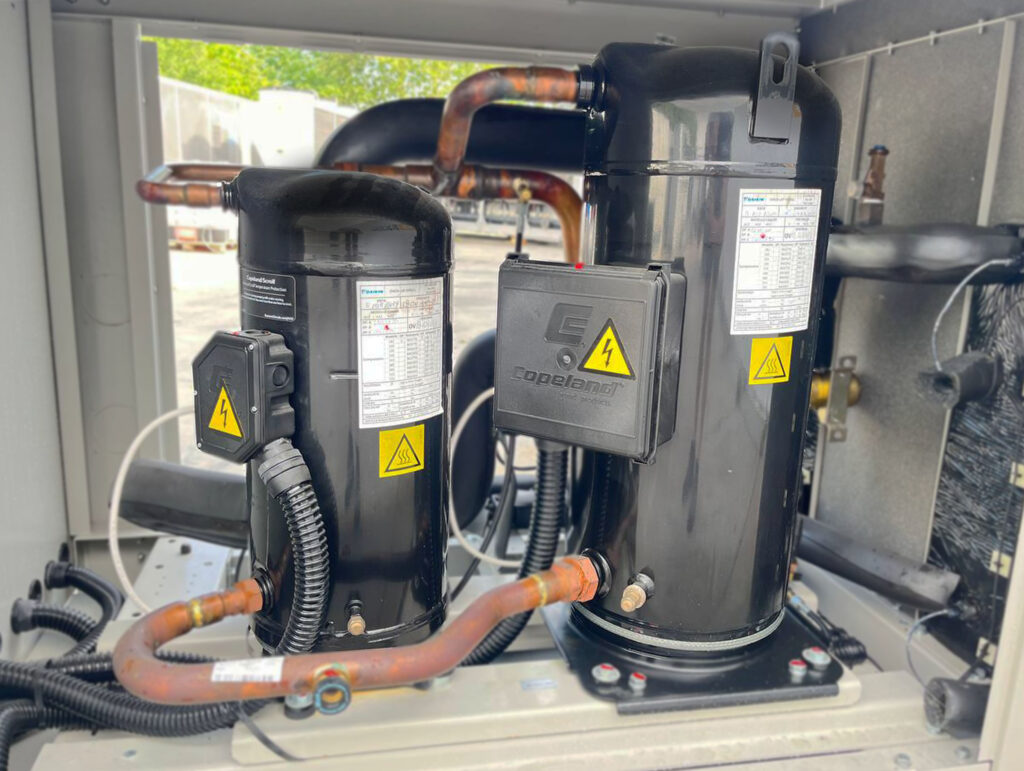 Чіллер/Тепловий насос DAIKIN EWHQ120G 95/130 кВт