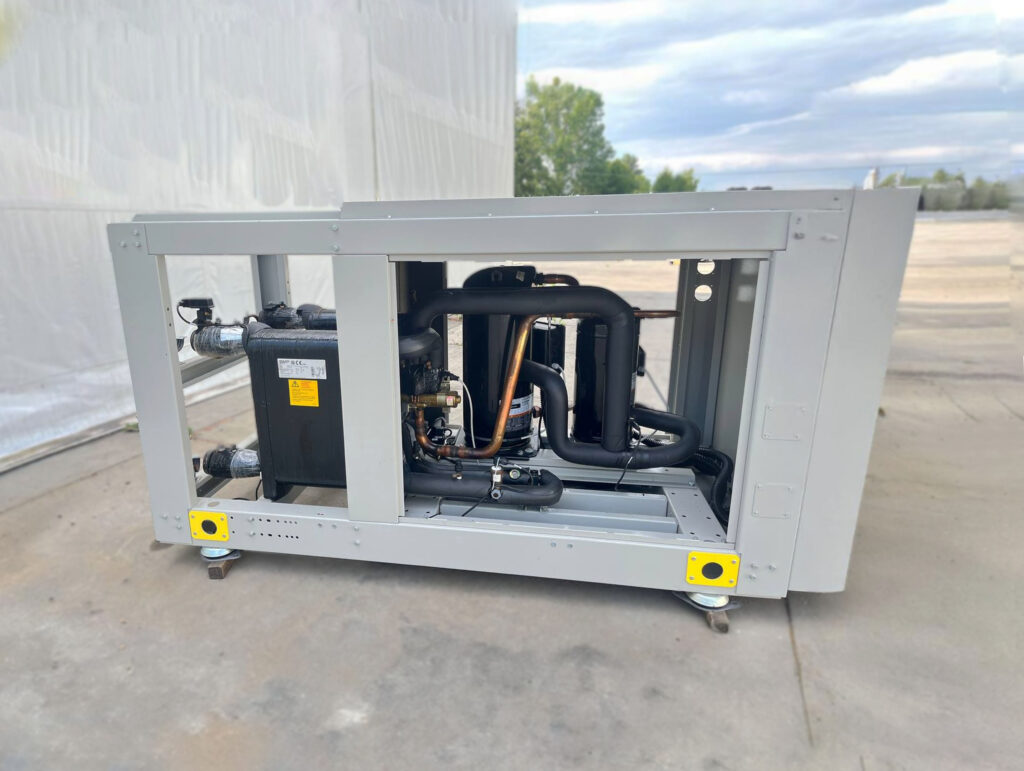 Чіллер/Тепловий насос DAIKIN EWHQ120G 95/130 кВт
