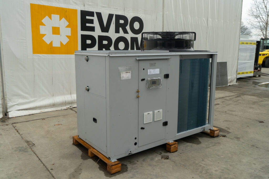 Kaltwassersatz/Wärmepumpe SYSTEMAIR AQR290-H050.PROTO 46/54kW