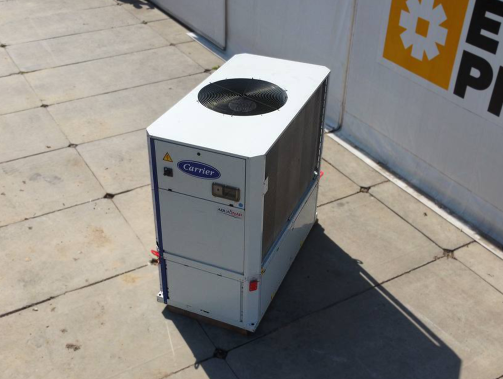 AIRCOOLED CHILLER/HEAT PUMP CARRIER 30RQ080R 74.3/75.7 kW