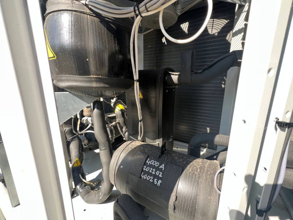 AIRCOOLED CHILLER/HEAT PUMP CARRIER 30RQ080R 74.3/75.7 kW