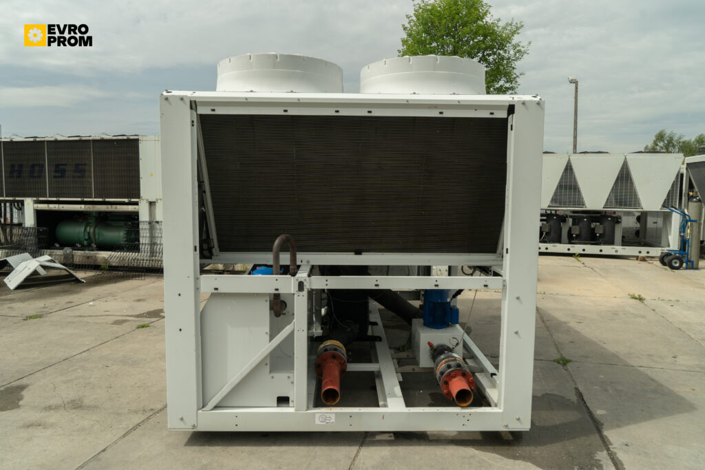 Kaltwassersatz Carrier 30RBP 330 0249 PE 333 kW