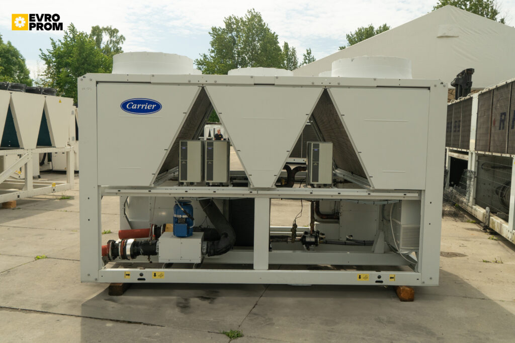 Kaltwassersatz Carrier 30RBP 330 0249 PE 333 kW
