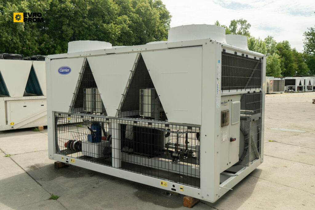 Kaltwassersatz Carrier 30RBP 330 0249 PE 333 kW