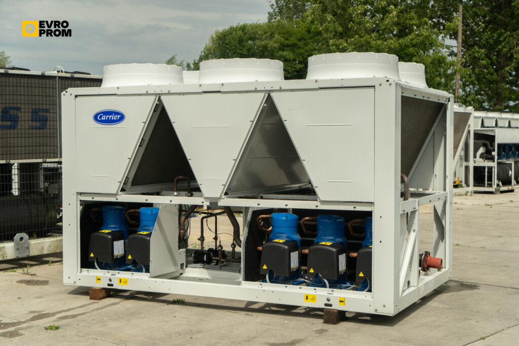 Kaltwassersatz Carrier 30RBP 330 0249 PE 333 kW