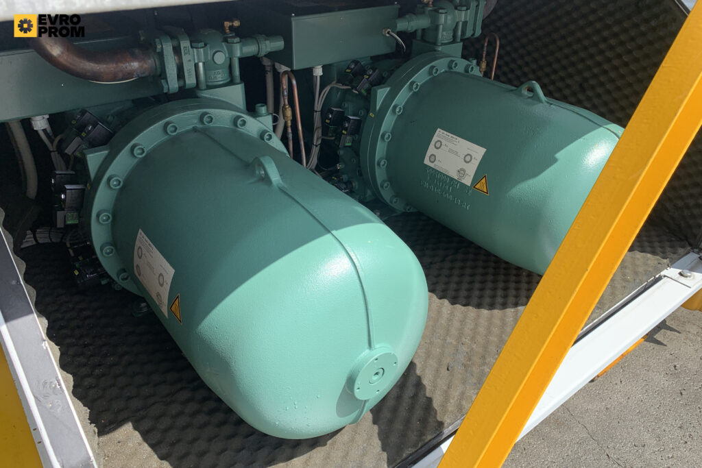 AIRCOOLED CHILLER CLIMAVENETA FOCS SL BT 1702 300 KW
