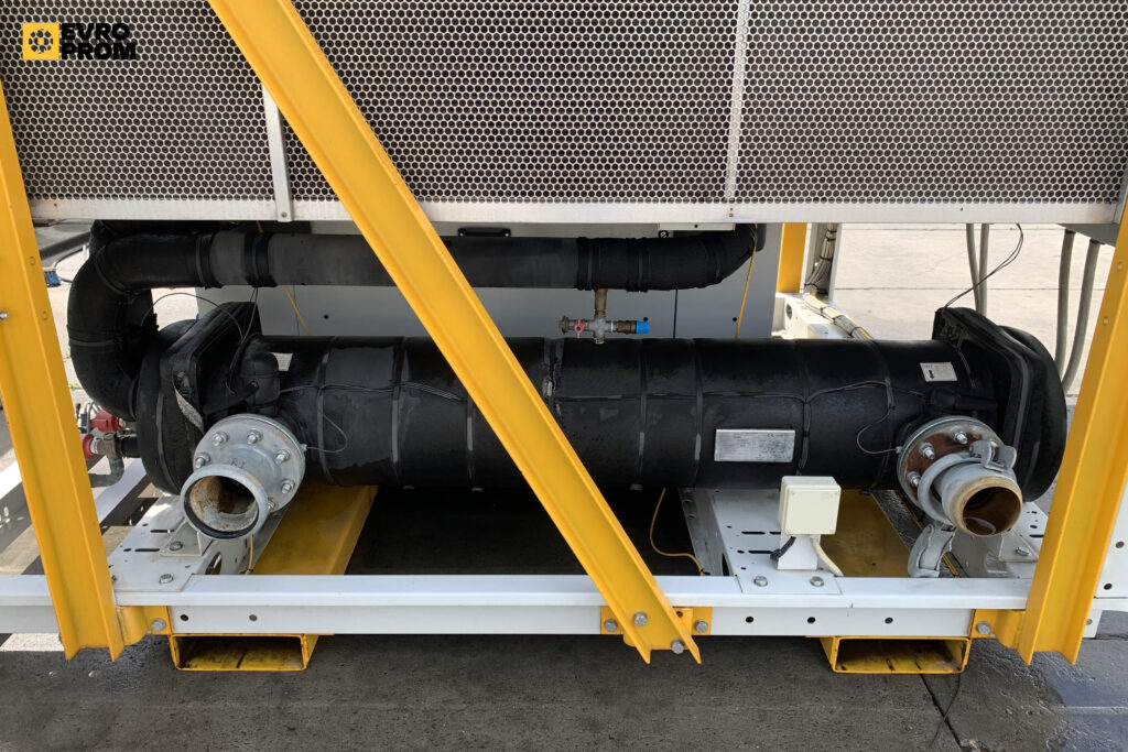 AIRCOOLED CHILLER CLIMAVENETA FOCS SL BT 1702 300 KW