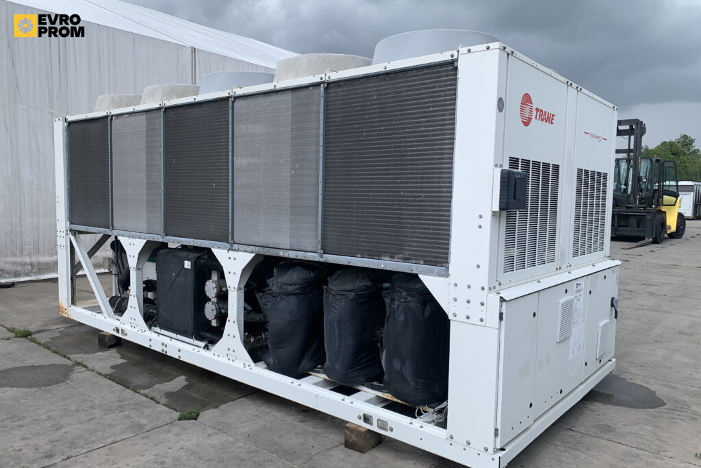 ЧИЛЛЕР TRANE CGAM140 380.9 кВт