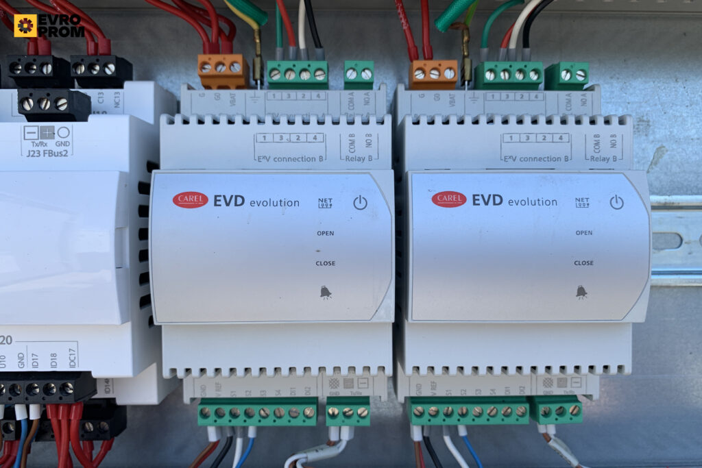 ЧИЛЛЕР SYSTEMAIR SYSCROLL 240 AIR CO E COAT 238.1 КВТ