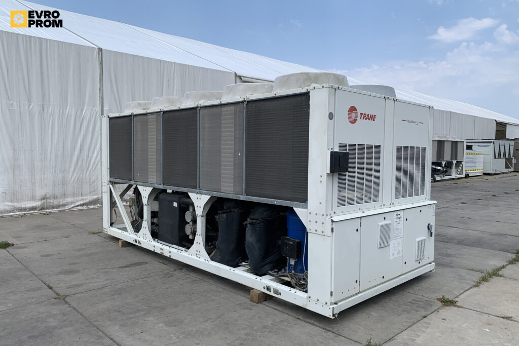 ЧИЛЛЕР TRANE CGAM140 380.9 КВТ
