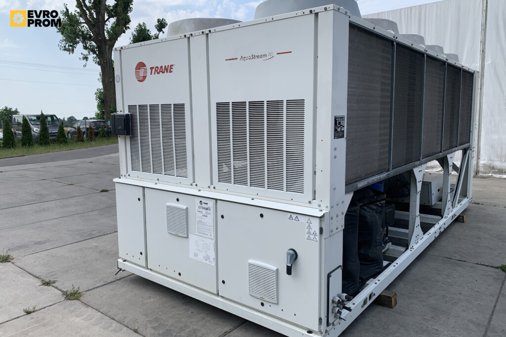 ЧИЛЛЕР TRANE CGAM140 380.9 КВТ