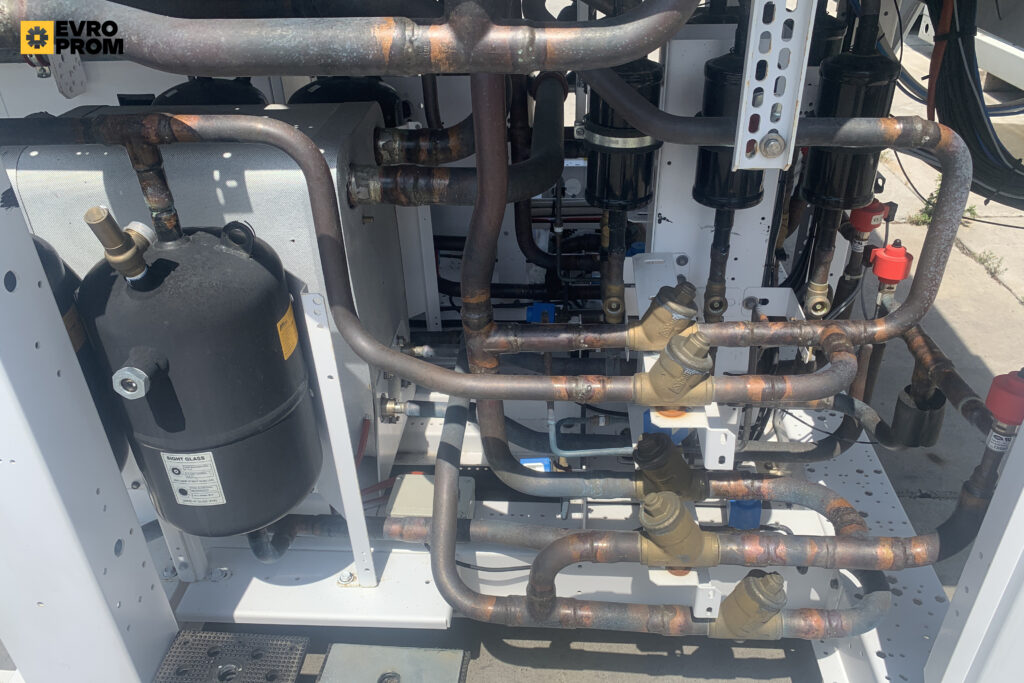 KALTWASSERSATZ/WÄRMEPUMPE AERMEC NPG1200A4 349.6 KW/363.1 KW