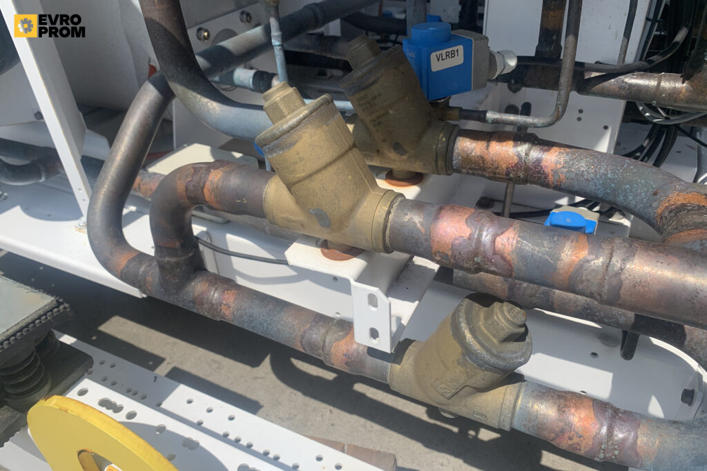 KALTWASSERSATZ/WÄRMEPUMPE AERMEC NPG1200A4 349.6 KW/363.1 KW