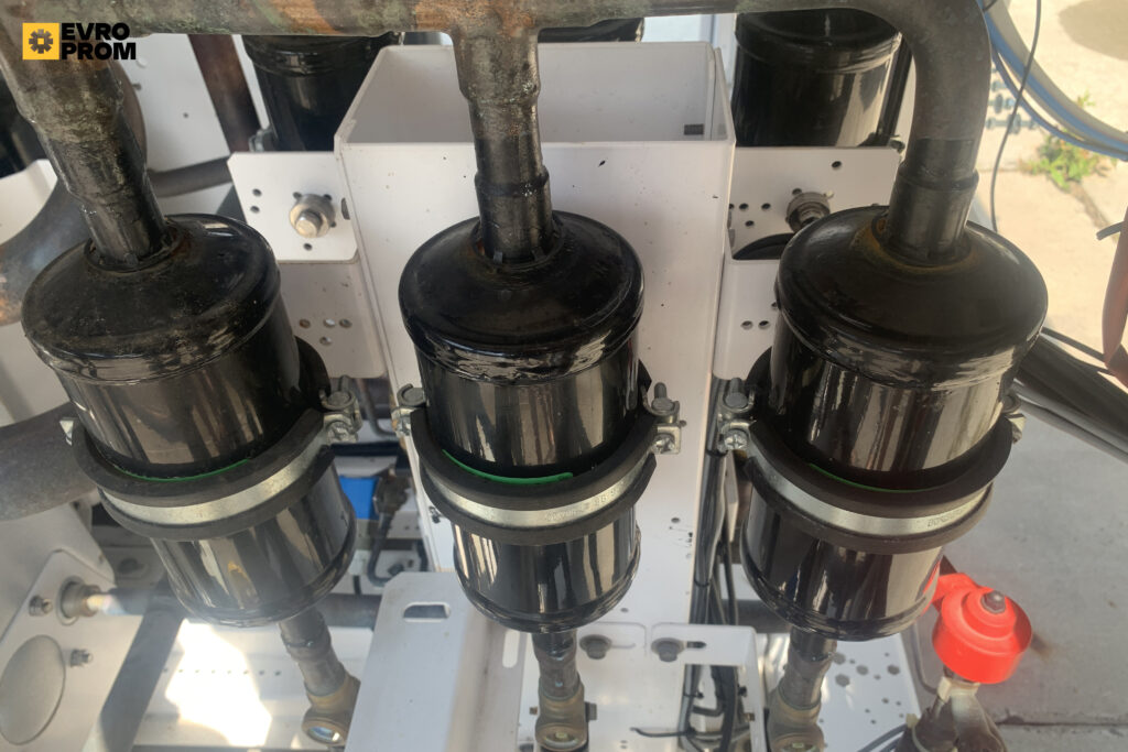 KALTWASSERSATZ/WÄRMEPUMPE AERMEC NPG1200A4 349.6 KW/363.1 KW