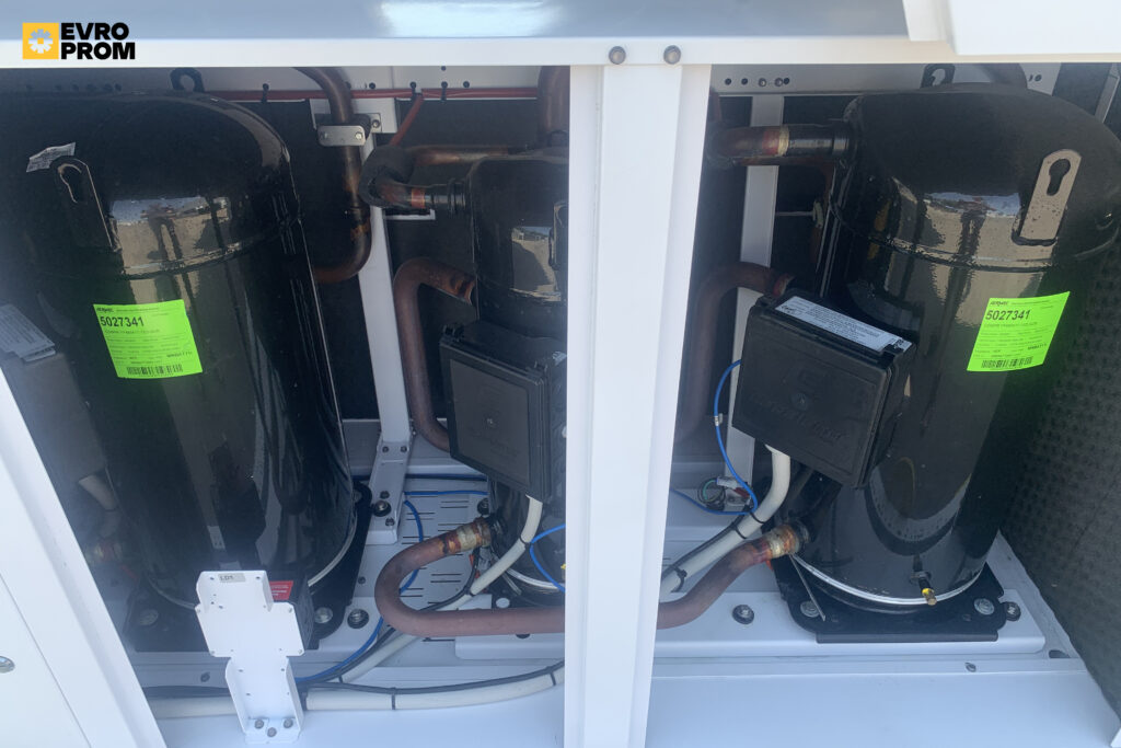 KALTWASSERSATZ/WÄRMEPUMPE AERMEC NPG1200A4 349.6 KW/363.1 KW