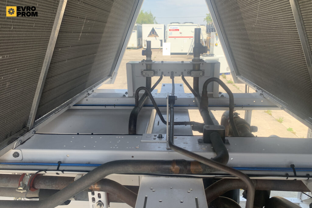 KALTWASSERSATZ/WÄRMEPUMPE AERMEC NPG1200A4 349.6 KW/363.1 KW