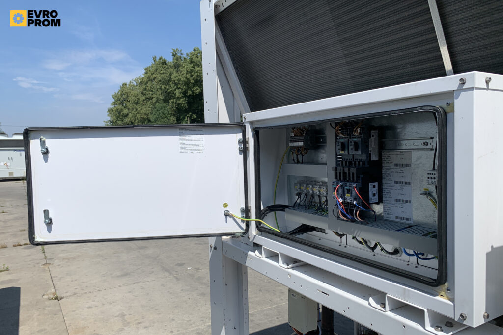 KALTWASSERSATZ/WÄRMEPUMPE AERMEC NPG1200A4 349.6 KW/363.1 KW